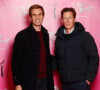 Depuis quelques jours, le Dôme de Paris accueille le spectacle "Dirty Dancing" et plusieurs personnalités ont été invitées à le découvrir.
Exclusif - Jean-Baptiste Marteau et son compagnon Jean de Reynal - Photocall du spectacle "Dirty Dancing" au Dôme de Paris. © Christophe Clovis / Bestimage