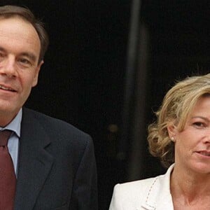 Archives - Mariage de Claire Chazal et Xavier Couture à la mairie du 7e arrondissement de Paris.