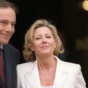 Archives - Mariage de Claire Chazal et Xavier Couture à la mairie du 7e arrondissement de Paris.