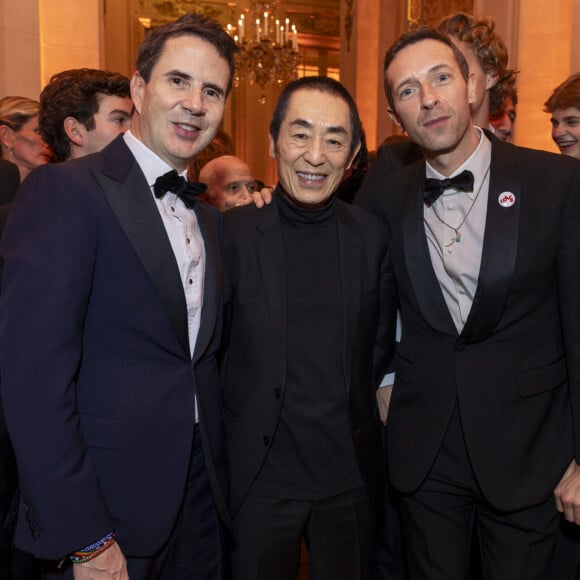 Chris Martin était présent pour la grande occasion
Exclusif - Ian Gallienne, Zhang Yimou et Chris Martin - Le Bal 2024 à l'hôtel Shangri-La Paris le 30 Novembre 2024 © Le Bal / Moreau / Borde / Bestimage Les partenaires du Bal : Shangri-La Paris, l'hôtel du Bal V MUSE Jewelry, le joaillier du Bal Carita, le partenaire beauté du Bal Laurent-Perrier, le champagne le Forum Culturel Mondial de Taihu Les charités du Bal : ARCFA – Association pour la Recherche en Cardiologie du Foetus à l'Adulte Hopital Necker-Enfants Malades Maria Fareri Children's Hospital