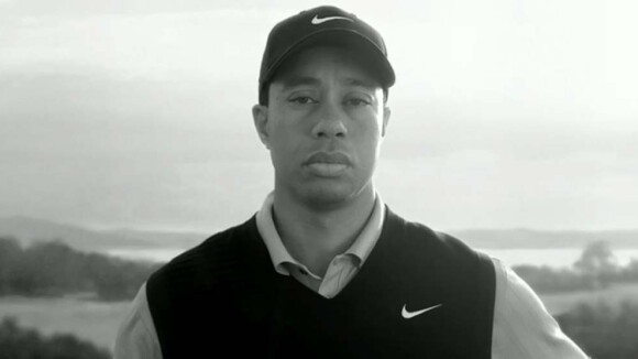 Tiger Woods : Découvrez sa nouvelle pub pour Nike... Il surfe sur ses déboires !