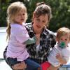 Jennifer Garner peut être fière : il n'y pas plus craquantes que ses deux filles, Violet, 4 ans, et Seraphina, 1 an !