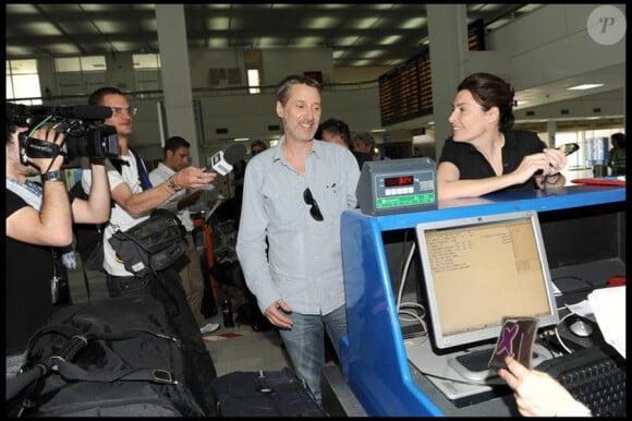 Daphné Roulier et son compagnon Antoine de Caunes ont été rapatriés de Grèce, le 19 avril 2010