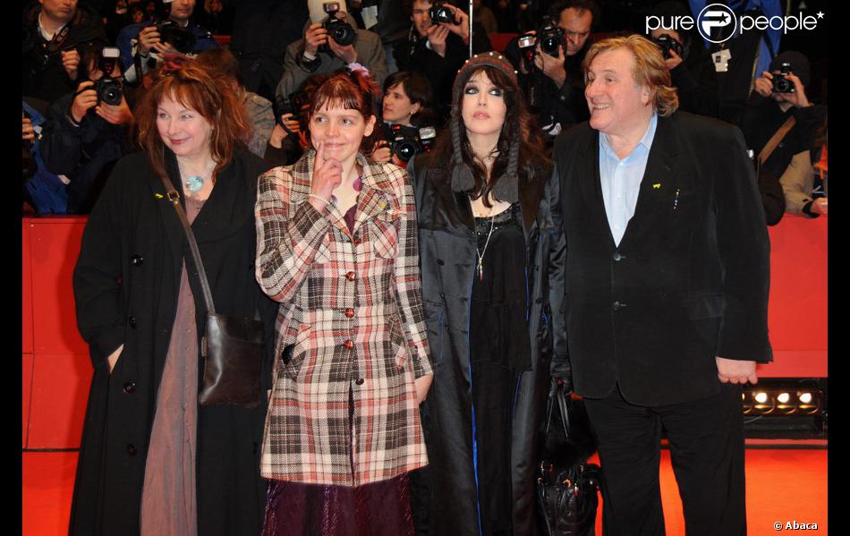 yolande moreau miss ming isabelle adjani et gerard depardieu lors du festival de berlin le 19 fevrier 2010 purepeople