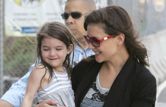 Katie Holmes avec sa fille Suri à New York en avril 2010