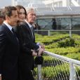 Carla Bruni et Nicolas Sarkozy visitent le pavillon français de l'Exposition universelle de Shanghaï, accompagnés de l'acteur Alain Delon, parrain du bâtiment. 29/04/2010 