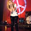 Avril Lavigne a performé, à l'hôtel Hyatt Plaza de Los Angeles pour la 17e  soirée Race to Erase MS, vendredi 7 mai.