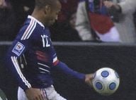 Prêt à s'envoler pour la Coupe du Monde, Thierry Henry laissera-t-il derrière lui la "main maudite" ?