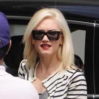 Gwen Stefani laisse son joli bidon s'échapper par mégarde... Prise en flagrant délit de grossesse ?