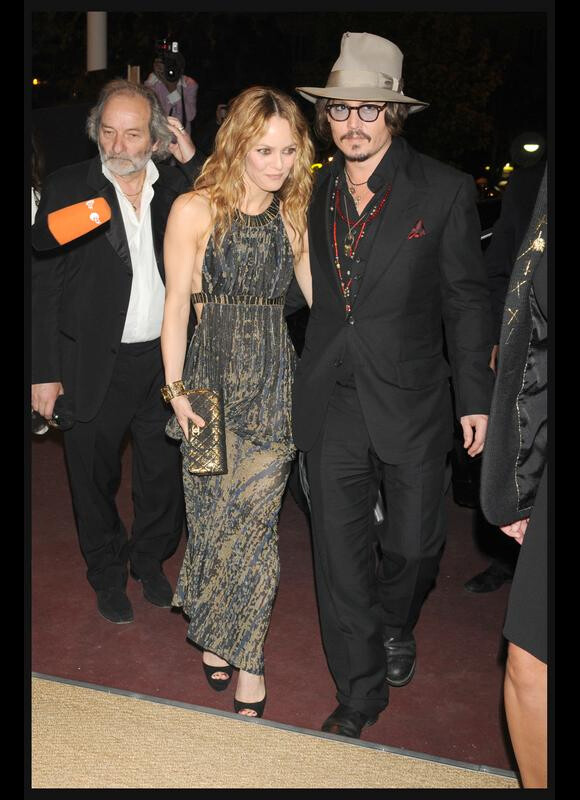 Vanessa Paradis et Johnny Depp à la soirée Chanel organisée au VIP Room à Cannes le 18 mai 2010