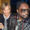 Lors de la soirée Summer Party au Whisky Mist, Will.I.am (Black Eyed Peas) a joué les apprentis DJ sous l'oeil amusé de David Guetta, mardi 25 mai.