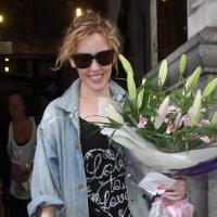 Kylie Minogue : le temps n'a pas de prise sur son physique... ni sur son moral !