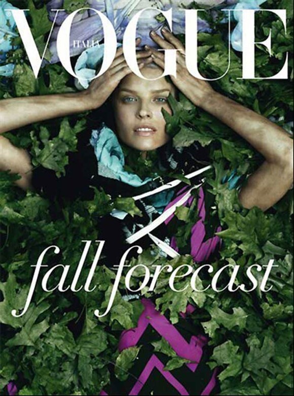 Eva Herzigova en couverture du Vogue Italie du mois de juin 2010