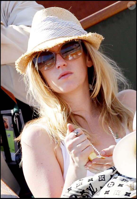 Ludivine Sagnier à Roland-Garros, le 3 juin 2010