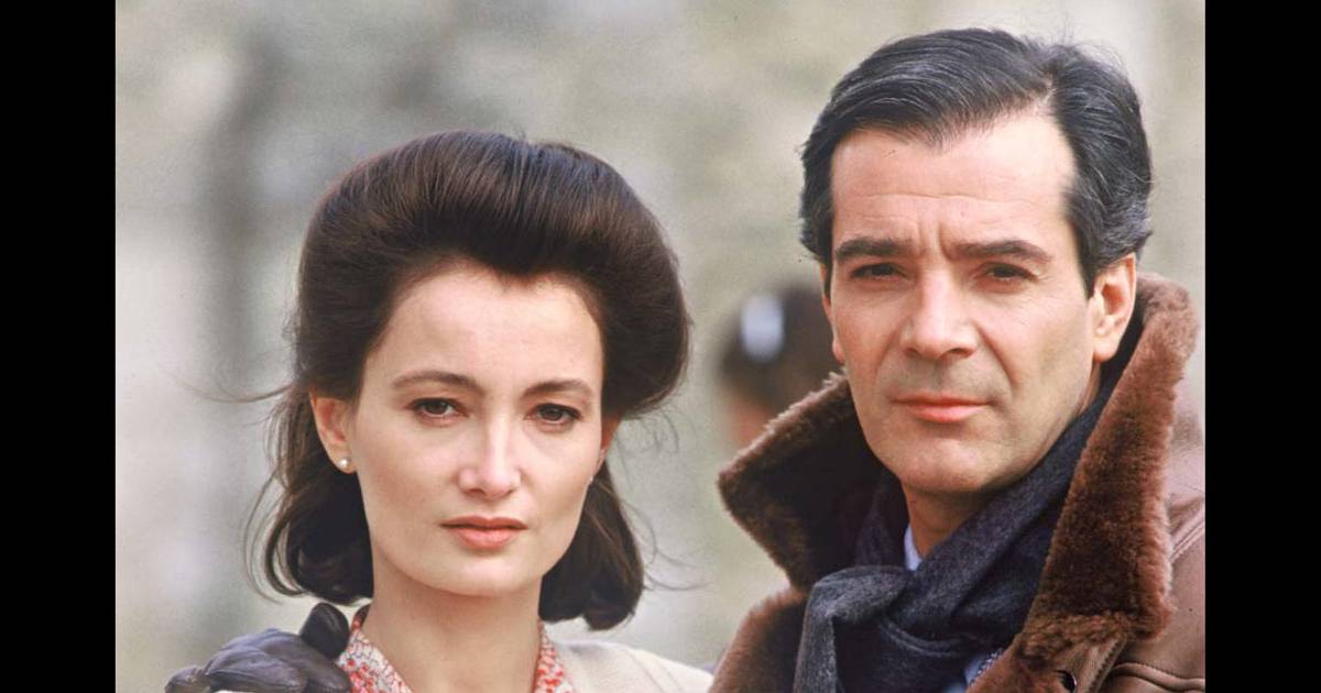 Pierre Arditi et Evelyne Bouix sur le tournage d'Un métier de seigneur, au moment de leur Pierre Arditi et Evelyne Bouix sur le tournage d'Un métier de seigneur, au moment de leur