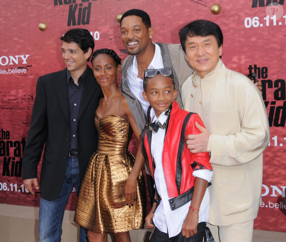 Ralph Maccio, Jada Pinkett Smith, Will Smith, Jaden Smith et Jackie Chan lors de l'avant-première de Karate Kid à Los Angeles le 7 juin 2010