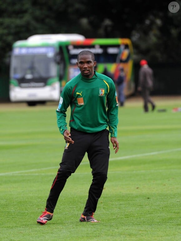 La star camerounaise Samuel Eto'o à l'entraînement en Afrique du Sud, à Durban, le 10 juin 2010.