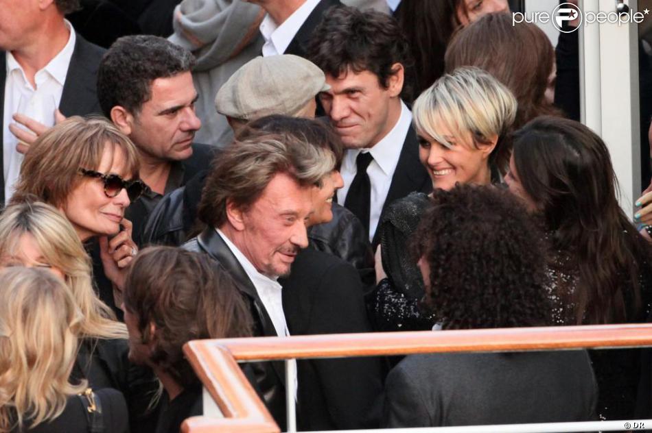 Marc Lavoine Laeticia Hallyday Et Johnny Sur Le Paquebot A La Soiree D Anniversaire De Johnny Hallyday 15 06 2010 Purepeople