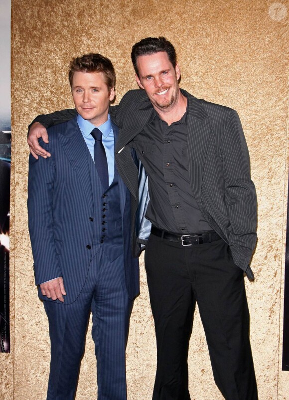 Kevin Connolly et Kevin Dillon, à l'occasion de l'avant-première de la nouvelle saison de la série Entourage, aux Paramount Pictures Studios d'Hollywood, à Los Angeles, le 16 juin 2010.