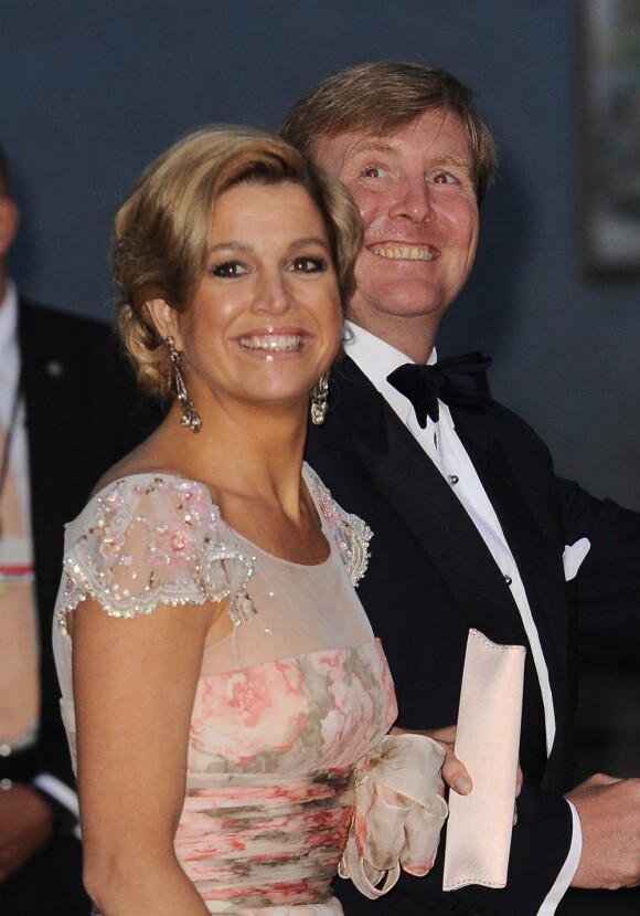 Vendredi 18 juin, un gala était donné au Concert Hall de Stockholm en l'honneur du mariage de Victoria de Suède et Daniel Westling le lendemain. Photo : Maxima et Willem-Alexander des Pays-Bas.