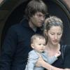 Gisele Bündchen et Tom Brady emmènent leur fils Benjamin chez le pédiatre, à Santa Monica, le 12 juillet 2010