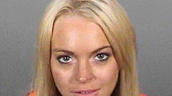 Lindsay Lohan : Son père poursuivi pour agression sur sa fiancée !