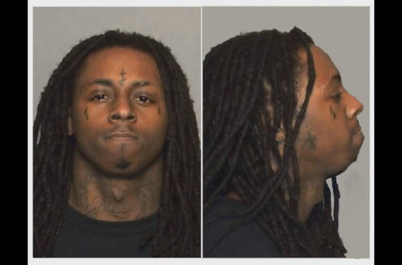 Lil Wayne a été arrêté en 2007 après avoir été trouvé en possession d'un pistolet... 