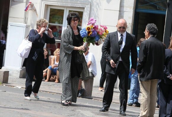 Anny Duperey aux obsèques de Bernard Giraudeau le 23 juillet 2010