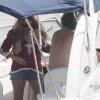 Paulina Rubio profitait, il y a quelques jours, d'une journée ensoleillée pour faire une balade en bateau avec son époux, Nicolás Vallejo-Nágera, sur les côtes de Floride.
 