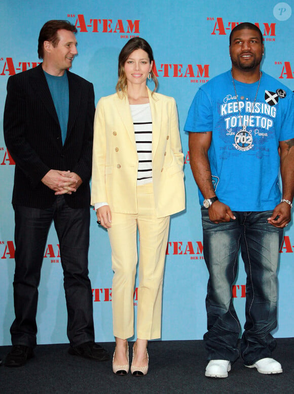 L'équipe de L'Agence tous risques lors du photocall du film à Berlin le 29 juillet 2010 : Liam Neeson, Jessica Biel et Quinton Rampage Jackson 