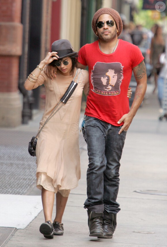 Lenny Kravitz et sa fille Zoe Kravitz se promènent à New York