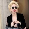 Le sac de luxe par excellence, le Birkin de Hermès... Lady Gaga ne peut pas s'en passer !