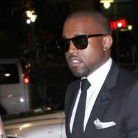 Kanye West : Regardez-le donner un concert surprise à New York !