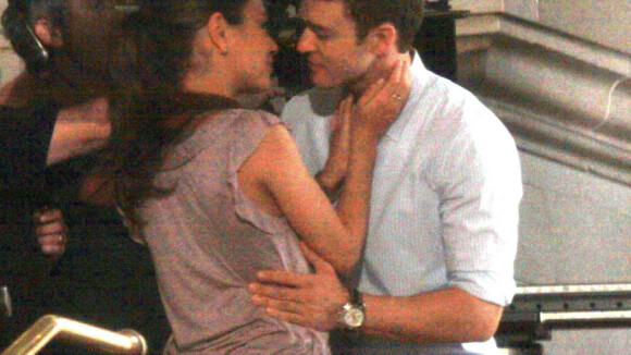 Justin Timberlake embrasse la pétillante Mila Kunis... et la demande en mariage !