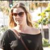 Ali Larter se promène à Beverly Hills enceinte de son premier enfant le 17 août 2010
