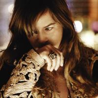 Quand Jade Jagger s'immisce dans le monde enivrant de Guerlain...
