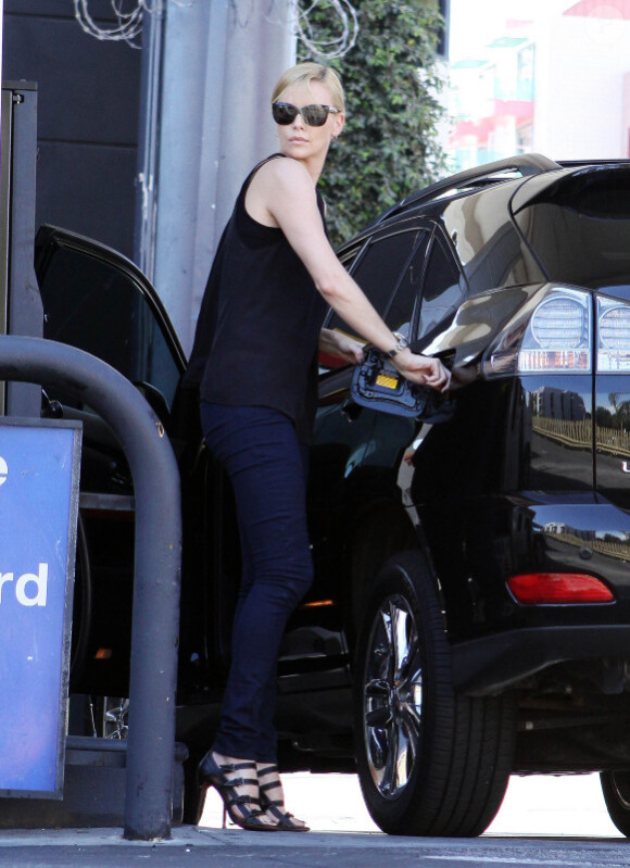 Charlize Theron à Los Angeles, le 26/08/2010