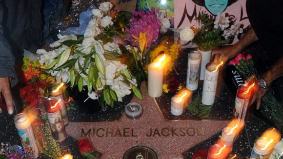 Anniversaire Michael Jackson : Revivez les plus beaux hommages de ses fans...