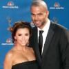 Eva Longoria, vêtue d'une robe Robert Rodriguez, et son mari Tony, en costume Brooks Brothers, à la 62e cérémonie des Emmy Awards.