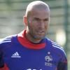 Mercredi 1er septembre, Zinedine Zidane rejoignait son copain Laurent Blanc et le groupe France à Clairefontaine pour une session d'entraînement technique et ludique !