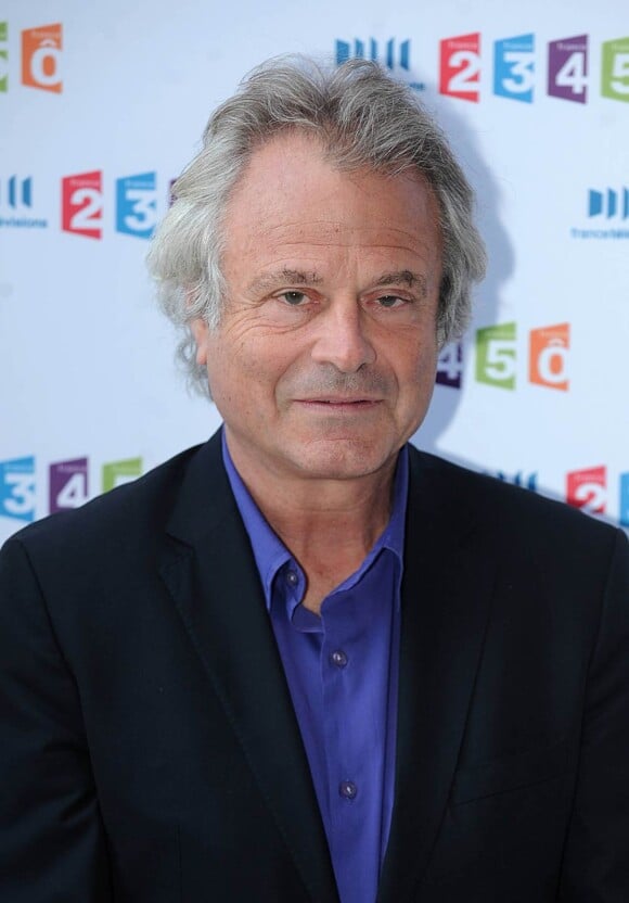 Franz-Olivier Giesbert à l'occasion de la conférence de presse de rentrée de France Télévisions, à Paris, le 3 septembre 2010.