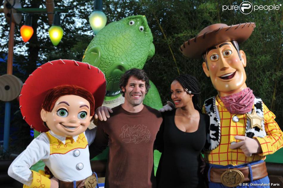 Disney Cultes Avec Woody Et Buzz L éclair Buzz l'éclair, Rex le dinausore, Woody et Andy semble enchanté de