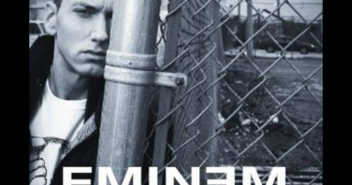 Eminem feat rihanna love the way you lie music video download