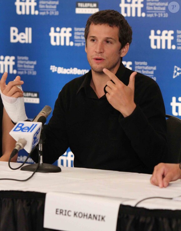 Guillaume Canet à l'occasion de la conférence de presse consacrée aux Petits Mouchoirs, dans le cadre du Festival du Film de Toronto, le 12 septembre 2010.