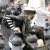 Madonna sur le tournage de son film à New York, elle a l'oeil à tout !
