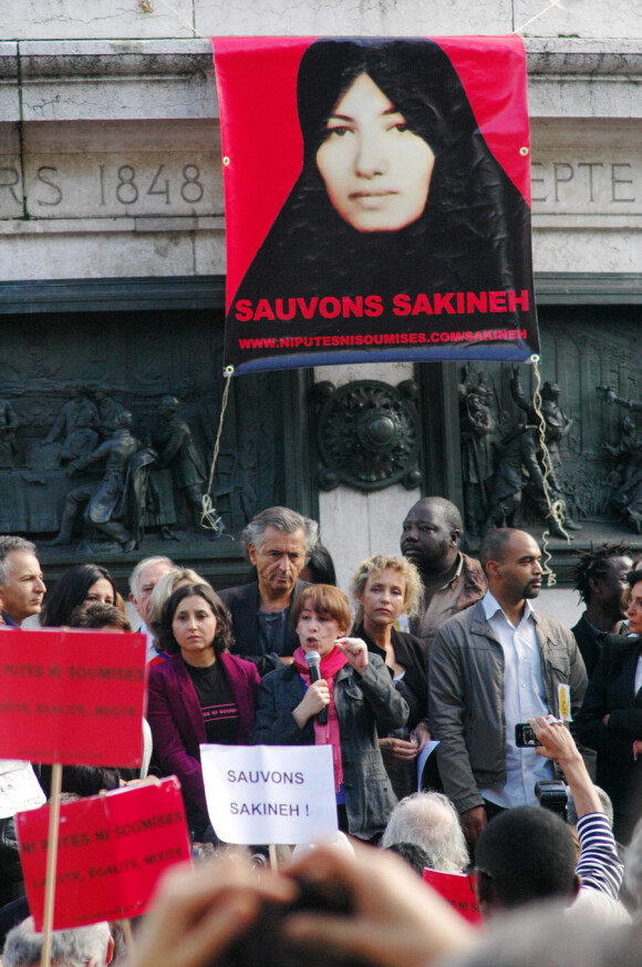 La manifestation du 12 septembre 2010 à Paris en soutien à l'Iranienne condamnée à la lapidation, Sakineh Mohammadi Ashtiani