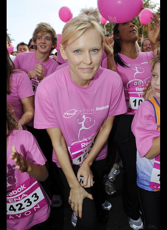Anna Sherbinina a participé à la course caritative Odyssée pour la lutte contre le cancer - octobre 2010