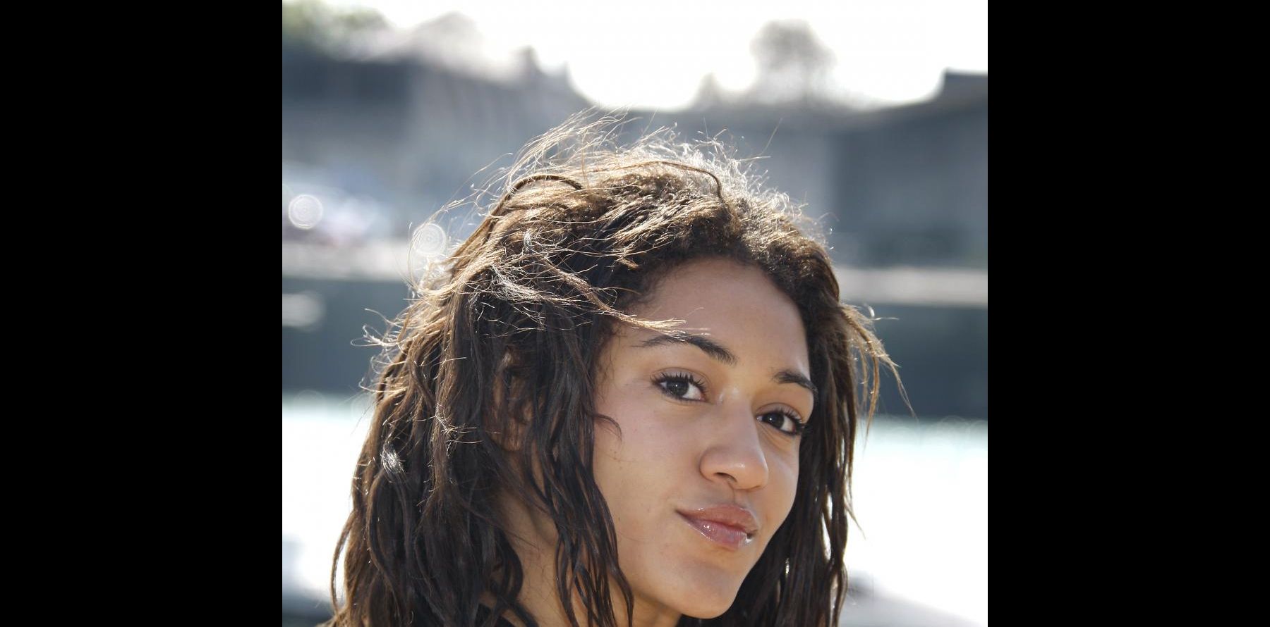 Josephine Jobert En Couple Avec Charles Templon Joséphine Jobert: Le joli coup de foudre de la cousine d'Eva Green se  poursuit ! - Purepeople