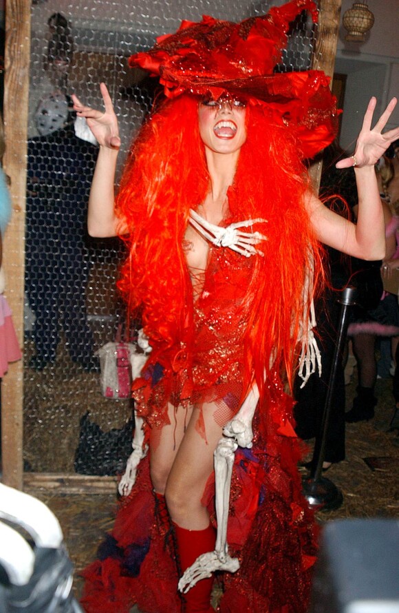 Heidi Klum lors de la soirée d'Halloween 2004