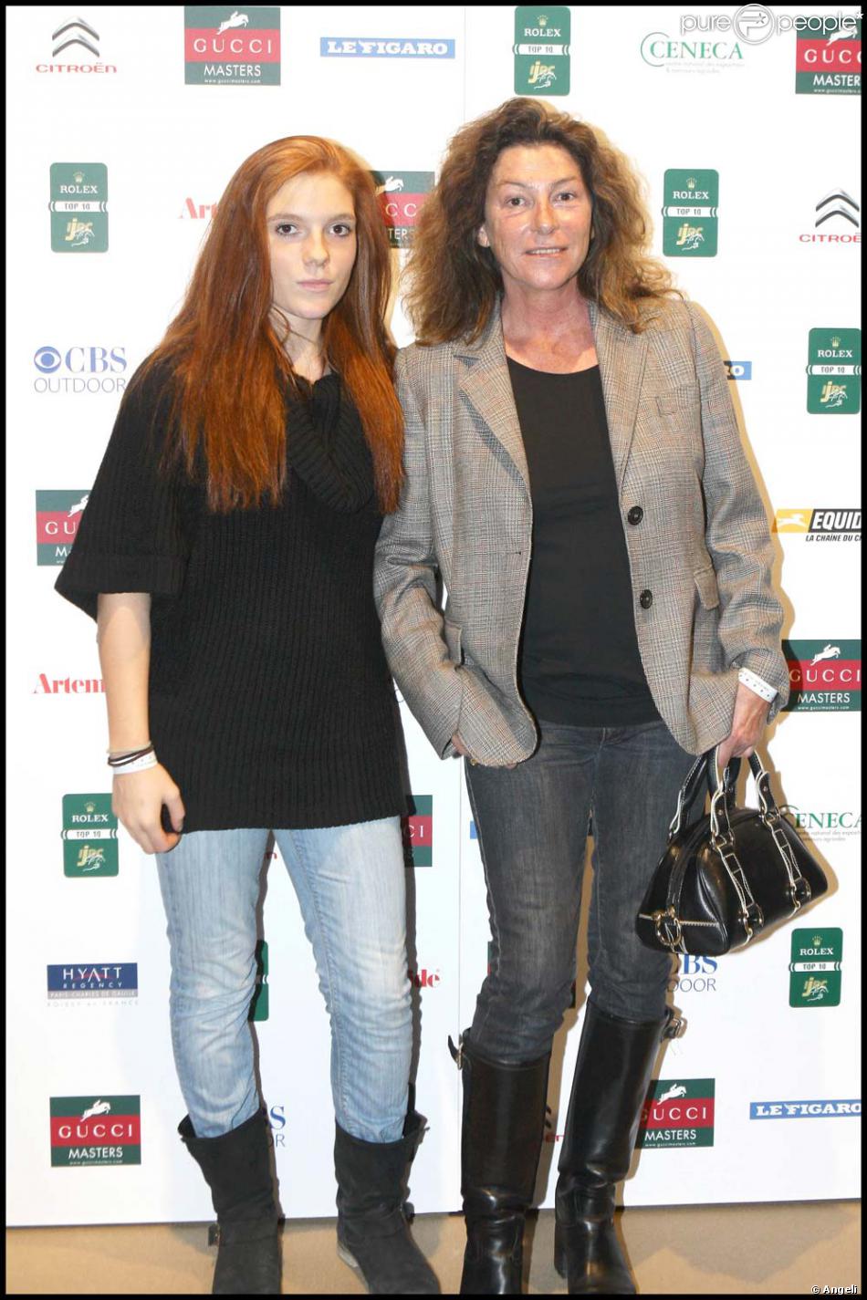 Florence Arthaud Et Sa Fille Marie Decembre 2009 Purepeople